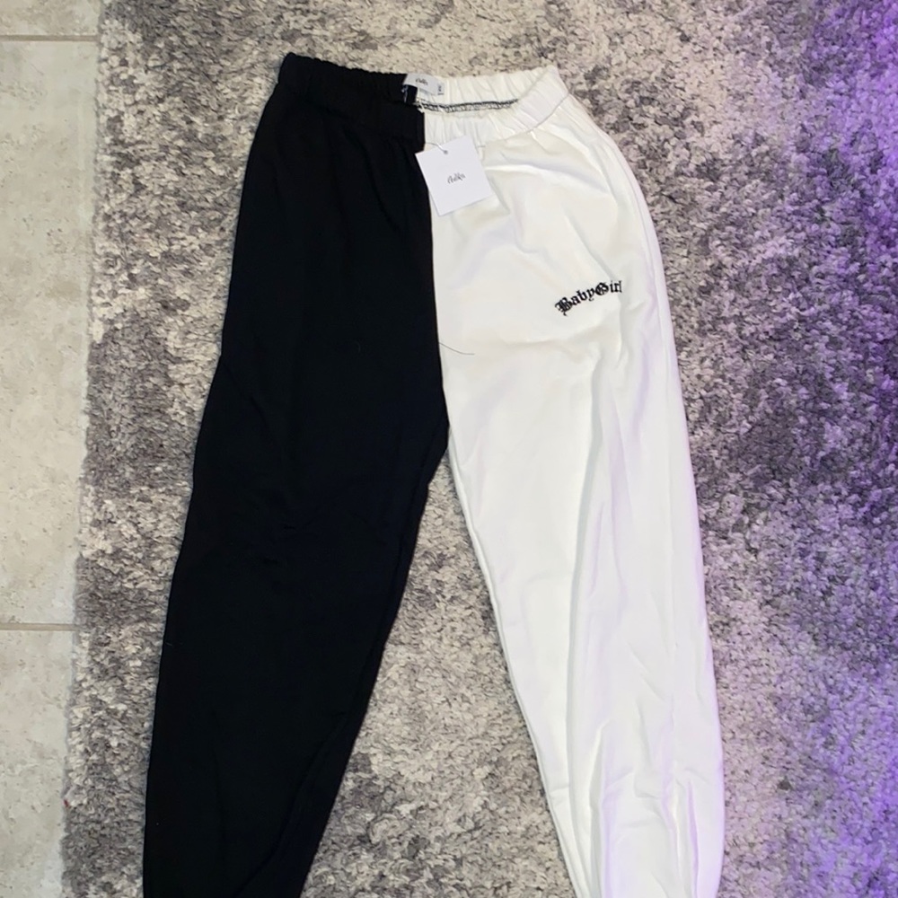 Adika two color babygirl sweatpants NEW